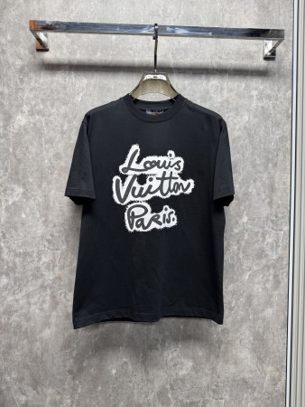 完売必至 ★ 2026 ルイヴィトン 新作 半袖Tシャツ スーパーコピー