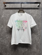 目を惹くカラー 2026 ルイヴィトン 新作 半袖Tシャツ コピー