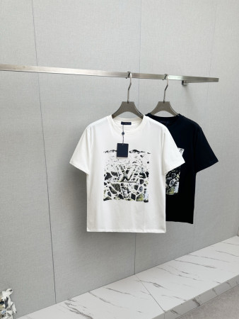 人気急上昇新作 2026 ルイヴィトン 新作 半袖Tシャツ 偽物