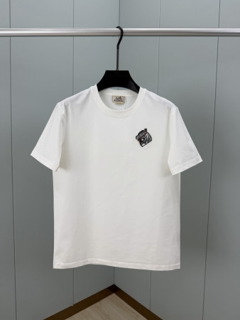 完売必至 2026 エルメス 新作 半袖Tシャツ 偽物