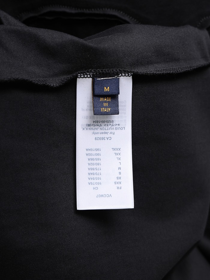 高品質 2026 ルイヴィトン 新作 半袖Tシャツ スーパーコピー