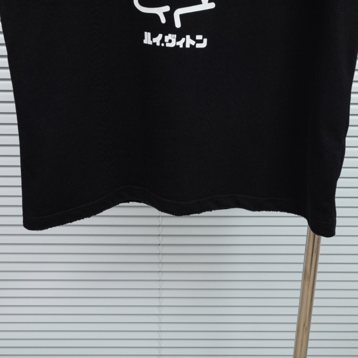 世界中で大人気♪ 2026 ルイヴィトン 新作 半袖Tシャツ コピー