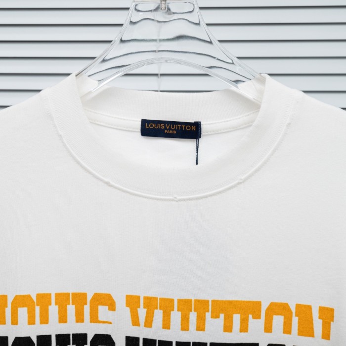 完売必至 ★ 2026 ルイヴィトン 新作 半袖Tシャツ スーパーコピー