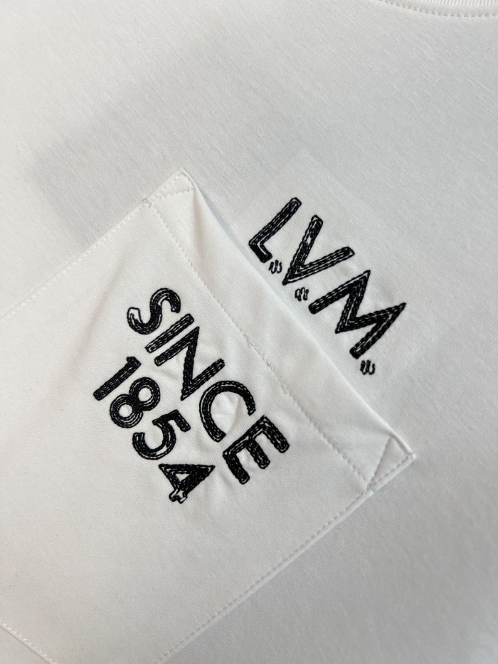 入手困難！2026 ルイヴィトン 新作 半袖Tシャツ スーパーコピー