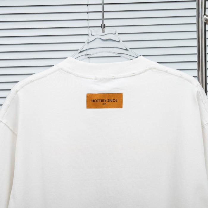 完売必至 ★ 2026 ルイヴィトン 新作 半袖Tシャツ スーパーコピー