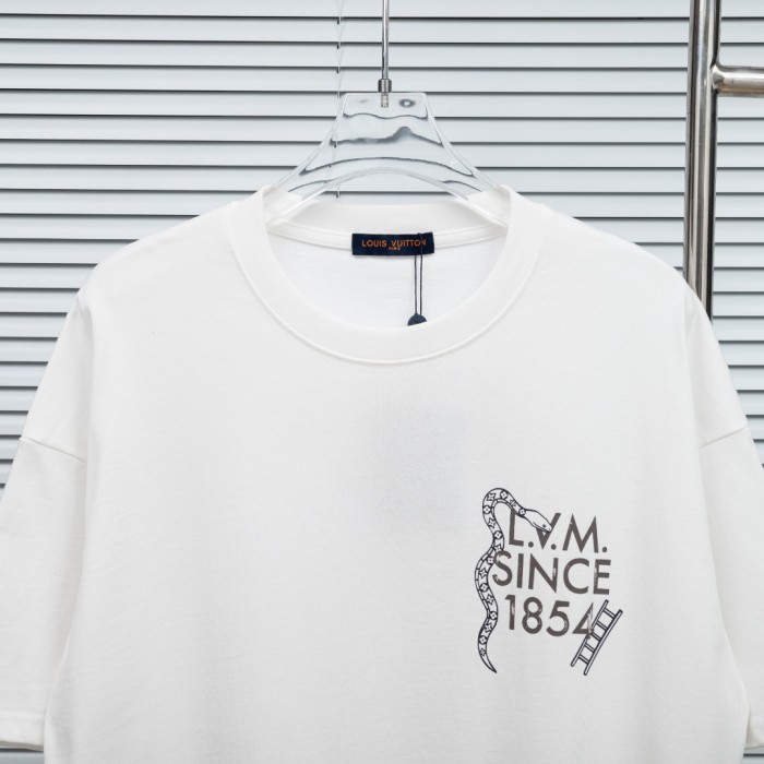 日本未入荷 2026 ルイヴィトン 新作 半袖Tシャツ 偽物
