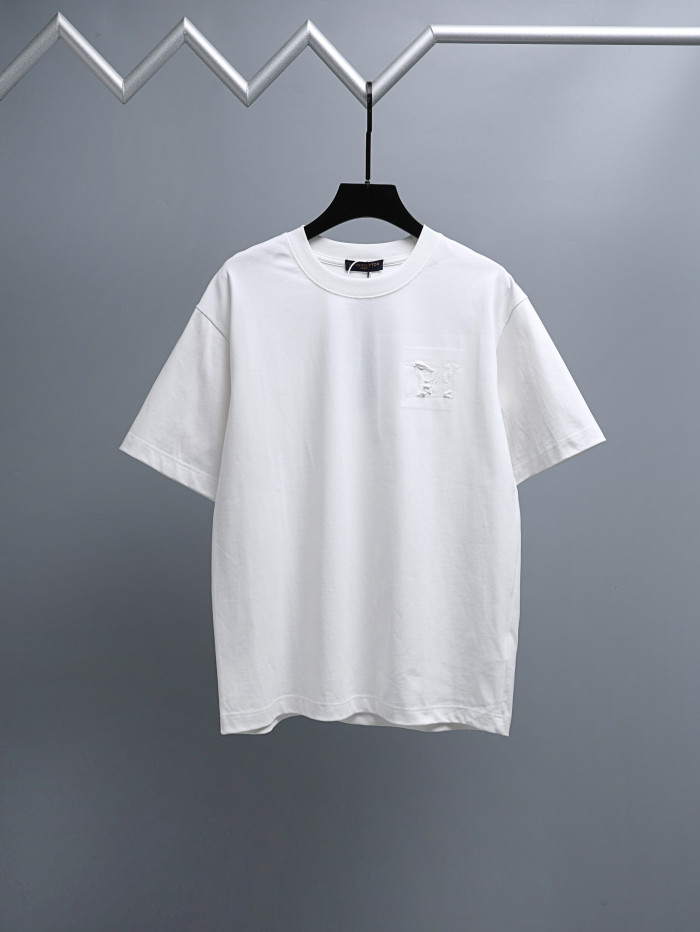☆超人気☆ 2026 ルイヴィトン 新作 半袖Tシャツ コピー