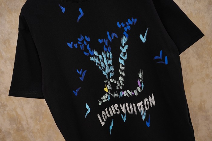 希少♪限定 2026 ルイヴィトン 新作 半袖Tシャツ コピー