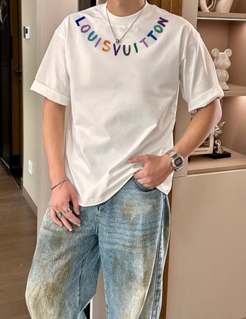 高品質♪♪♪ 2026 ルイヴィトン 新作 半袖Tシャツ コピー