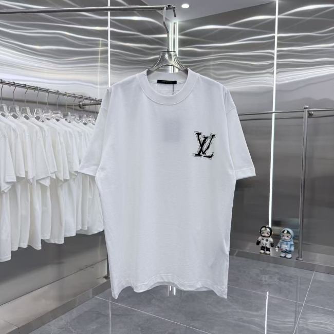 一目惚れ♪ 2026 ルイヴィトン 新作 半袖Tシャツ コピー