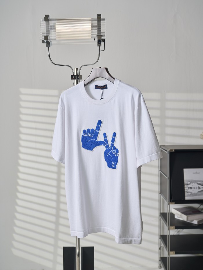 【即発】★ 2026 ルイヴィトン 新作 半袖Tシャツ コピー
