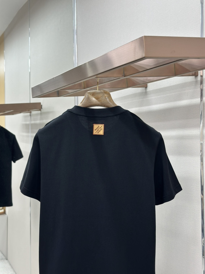 【限定カラー】2026 ルイヴィトン 新作 半袖Tシャツ スーパーコピー
