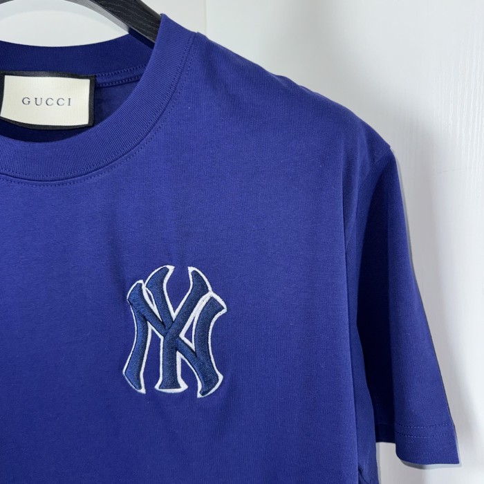 高品質♪♪♪ 2026 グッチ 新作 半袖Tシャツ 偽物