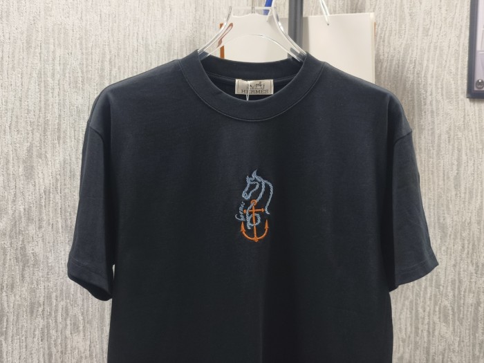 ★日本!!人気！ 2026 エルメス 新作 半袖Tシャツ 偽物