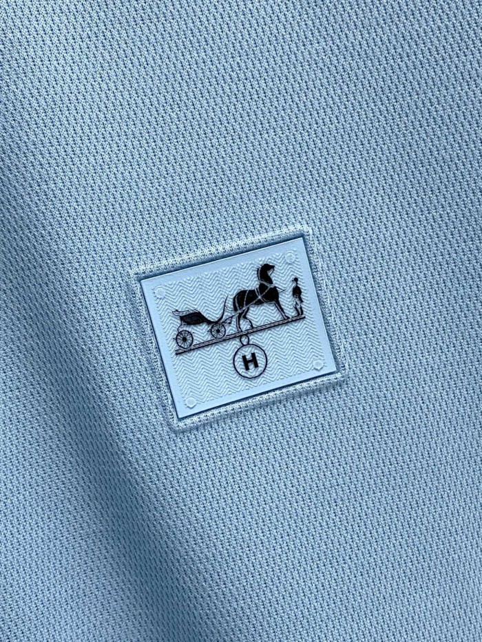 最安値挑戦  2026 エルメス 新作 半袖Tシャツ 偽物