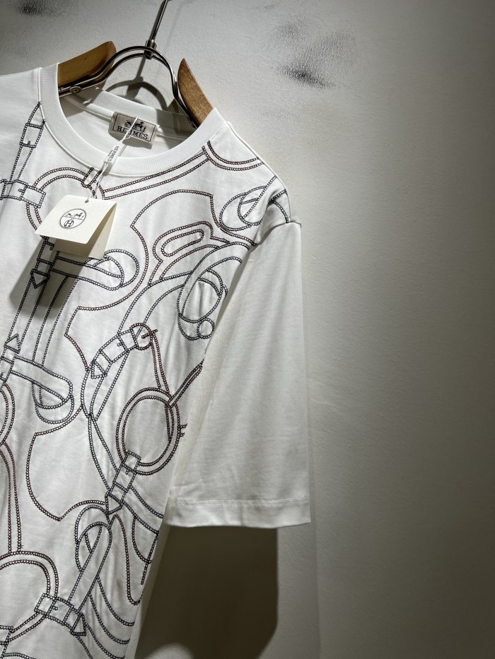 日本未入荷 2026 エルメス 新作 半袖Tシャツ コピー