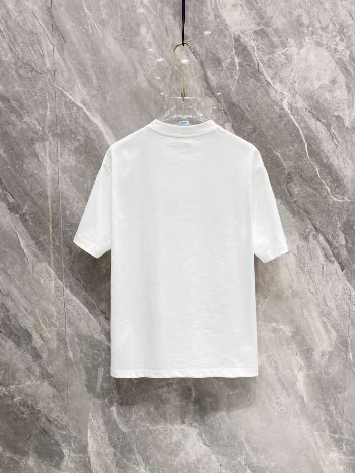 《人気★》2026 グッチ 新作 半袖Tシャツ コピー 2色