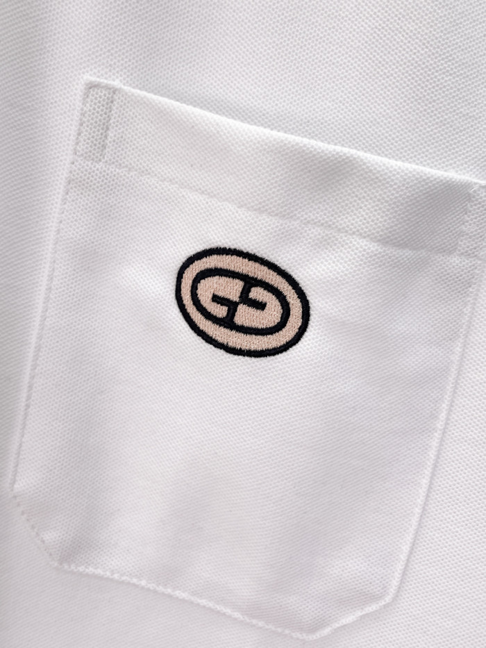 世界中で大人気♪ 2026 グッチ 新作 半袖Tシャツ スーパーコピー