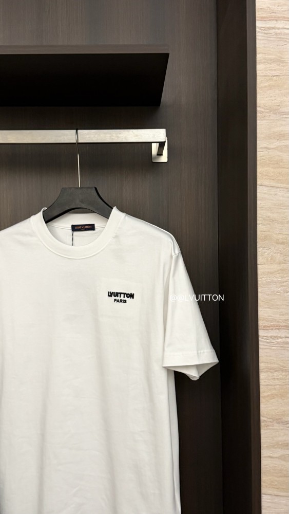 【限定カラー】2026 ルイヴィトン 新作 半袖Tシャツ 偽物