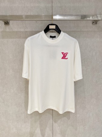 即発送！2026 ルイヴィトン 新作 半袖Tシャツ スーパーコピー