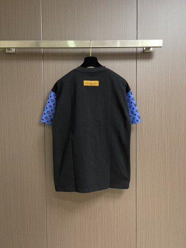 高品質♪♪♪ 2026 ルイヴィトン 新作 半袖Tシャツ スーパーコピー