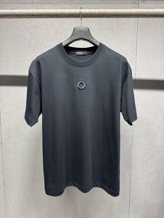世界中で大人気♪ 2026 ルイヴィトン 新作 半袖Tシャツ スーパーコピー