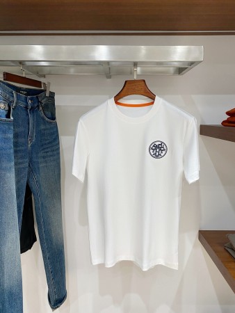 激安価格！ 2026 エルメス 新作 半袖Tシャツ 偽物