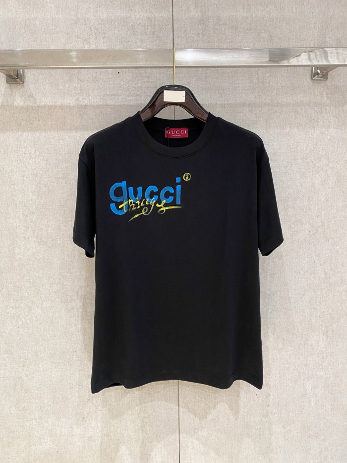 累積売上総額第１位！2026 グッチ 新作 半袖Tシャツ コピー