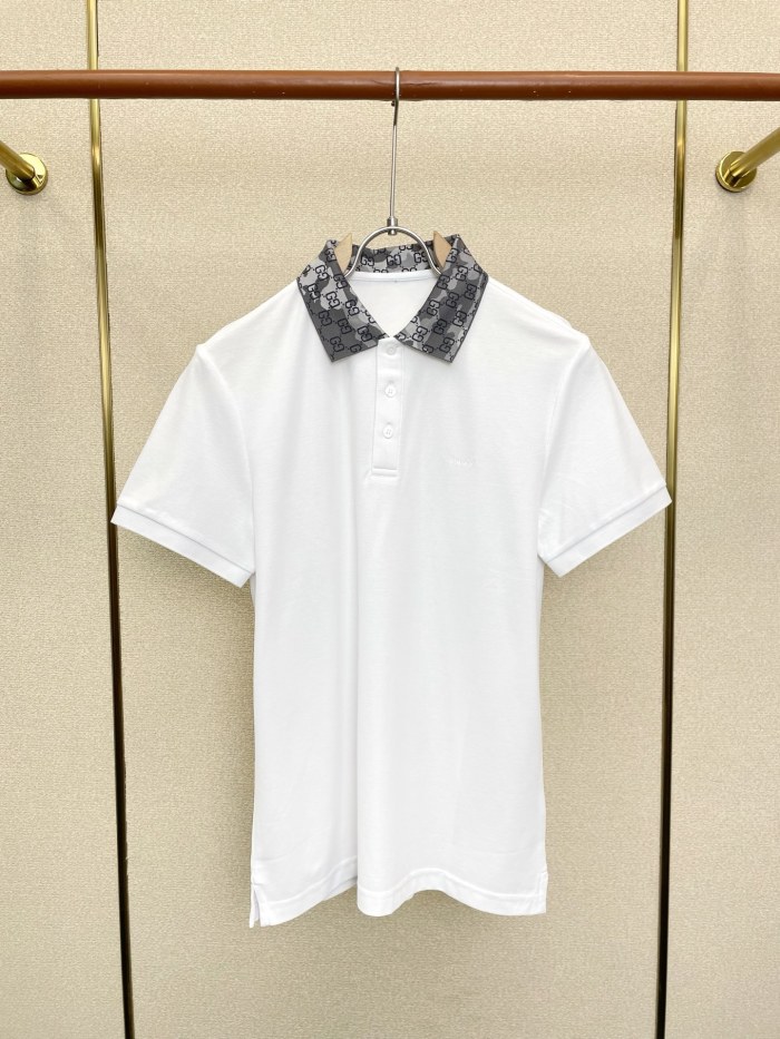 注目度抜群！2026 グッチ 新作 半袖Tシャツ 偽物 2色