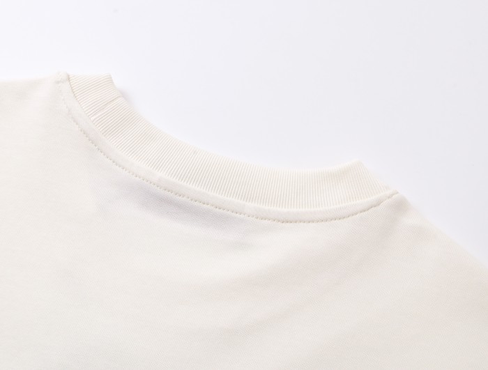 絶対欲しい！2026 グッチ 新作 半袖Tシャツ コピー