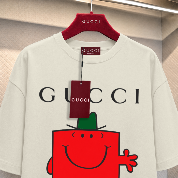 高品質♪♪♪ 2026 グッチ 新作 半袖Tシャツ 偽物