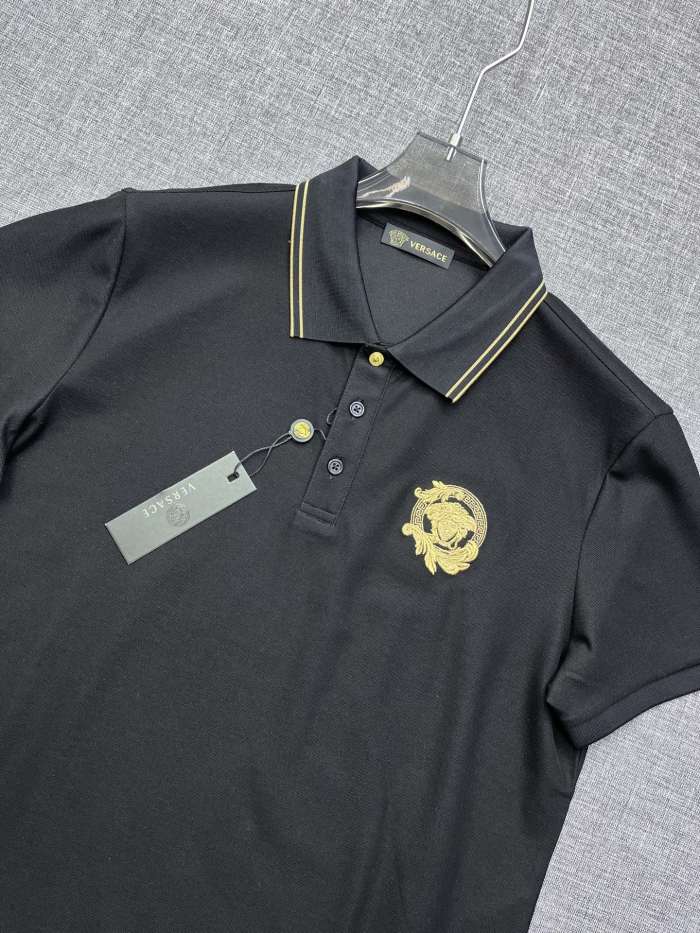 ☆超人気☆ 2026 ヴェルサーチェ 新作 半袖Tシャツ 偽物