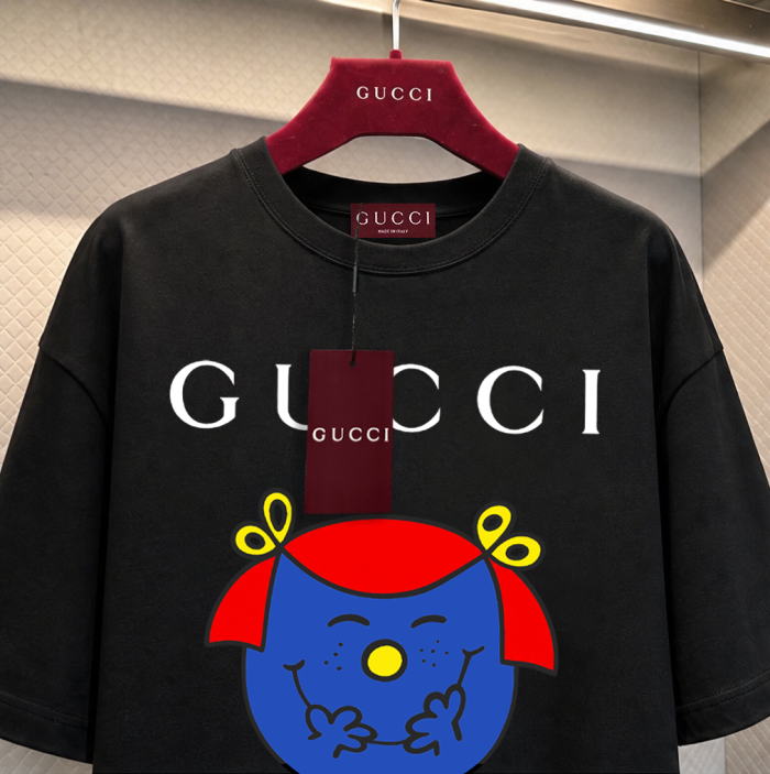 絶対欲しい！2026 グッチ 新作 半袖Tシャツ スーパーコピー