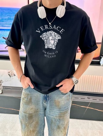 超希少！  2026 ヴェルサーチェ 新作 半袖Tシャツ 偽物