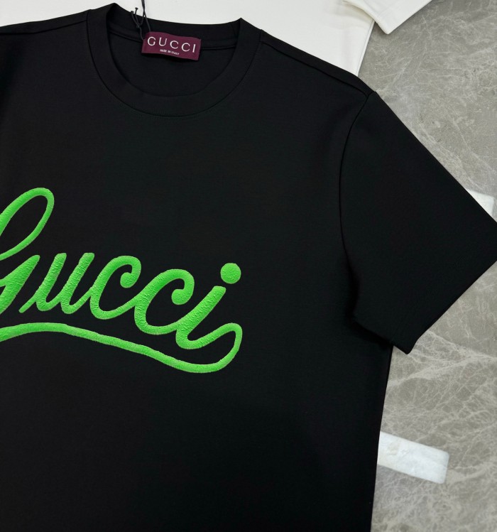 お洒落 2026 グッチ 新作 半袖Tシャツ コピー
