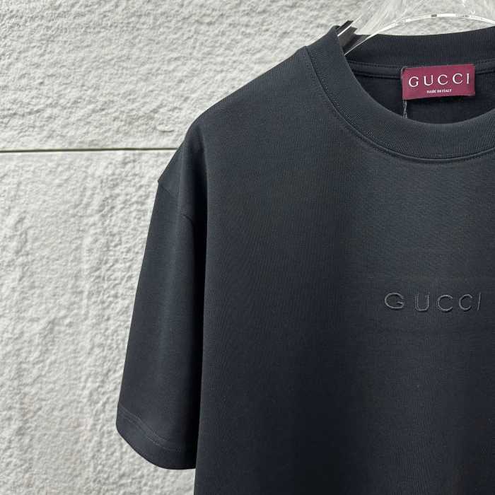 完売必至 2026 グッチ 新作 半袖Tシャツ コピー