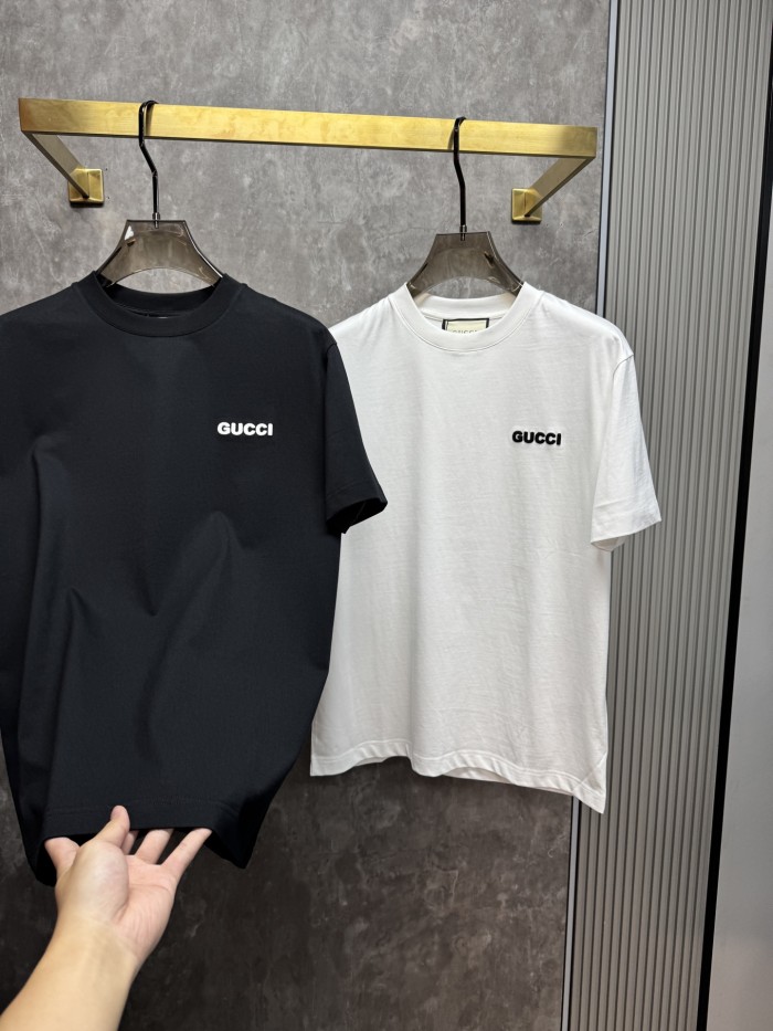 おすすめ 2026 グッチ 新作 半袖Tシャツ スーパーコピー 2色