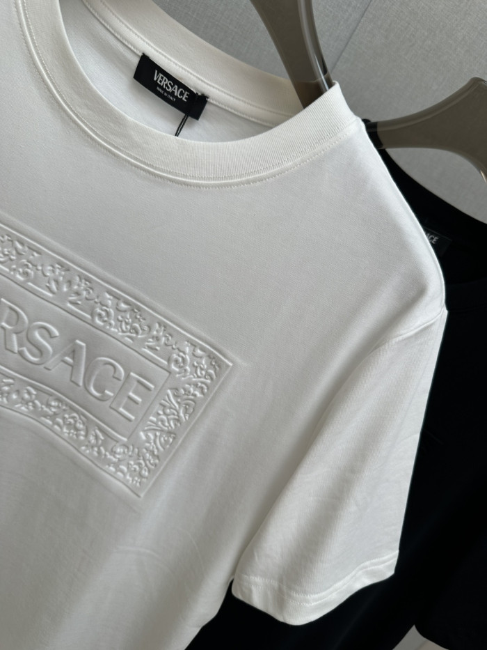 おすすめ 2026 ヴェルサーチェ 新作 半袖Tシャツ コピー