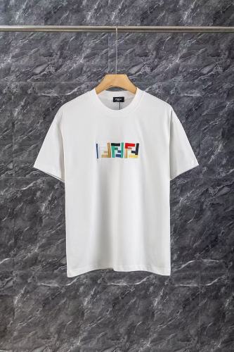 注目度抜群！ 2026 フェンディ 新作 半袖Tシャツ 偽物