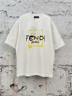 最安値挑戦 2026 フェンディ 新作 半袖Tシャツ 偽物