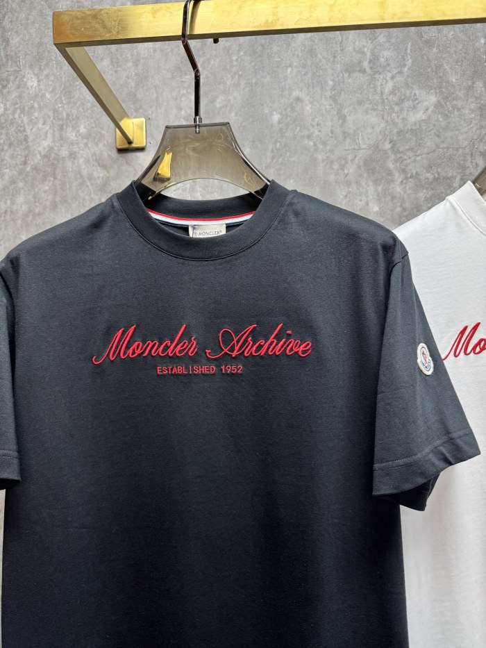 新色登場☆ 2026 モンクレール 新作 半袖Tシャツ スーパーコピー 2色