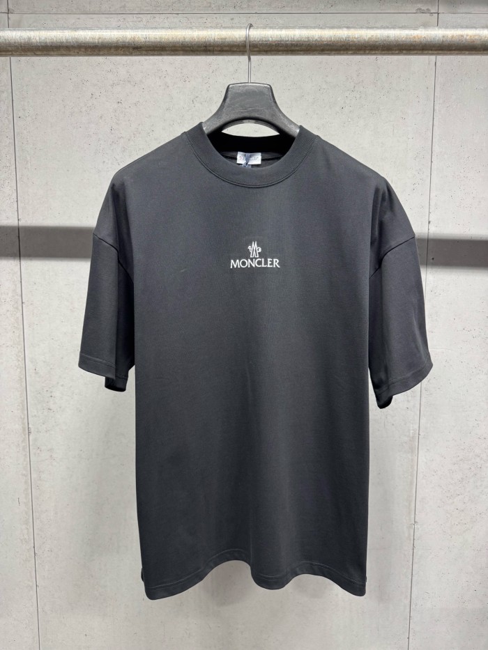 最安値挑戦 2026 モンクレール 新作 半袖Tシャツ スーパーコピー