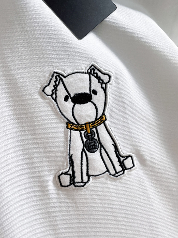 超希少！ 2026 フェンディ 新作 半袖Tシャツ スーパーコピー