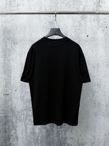 人気爆発☆ 2026 モンクレール 新作 半袖Tシャツ コピー