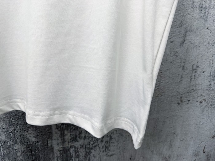 【使い勝手抜群】2026 モンクレール 新作 半袖Tシャツ 偽物