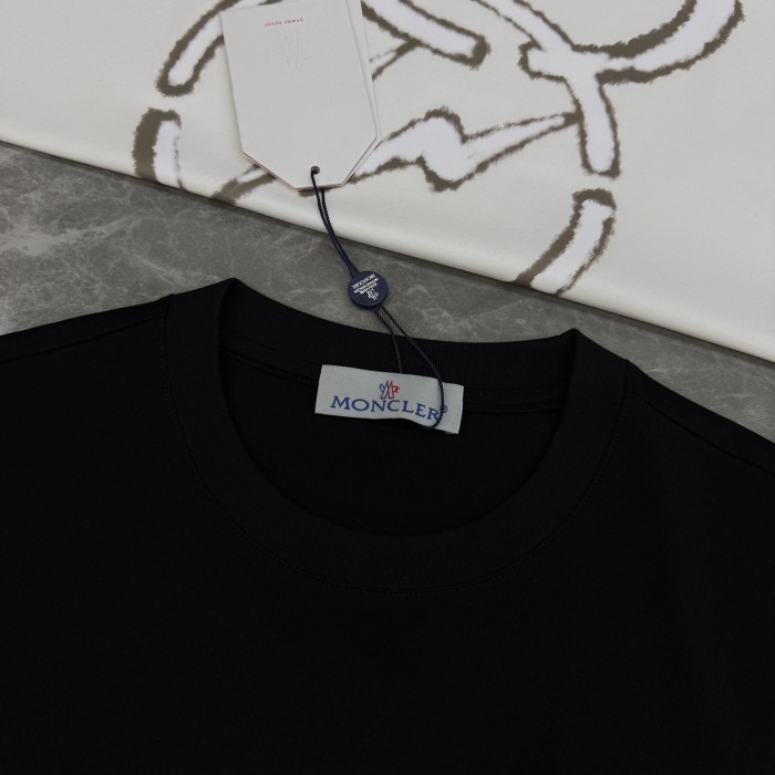 【即発】★ 2026 モンクレール 新作 半袖Tシャツ コピー