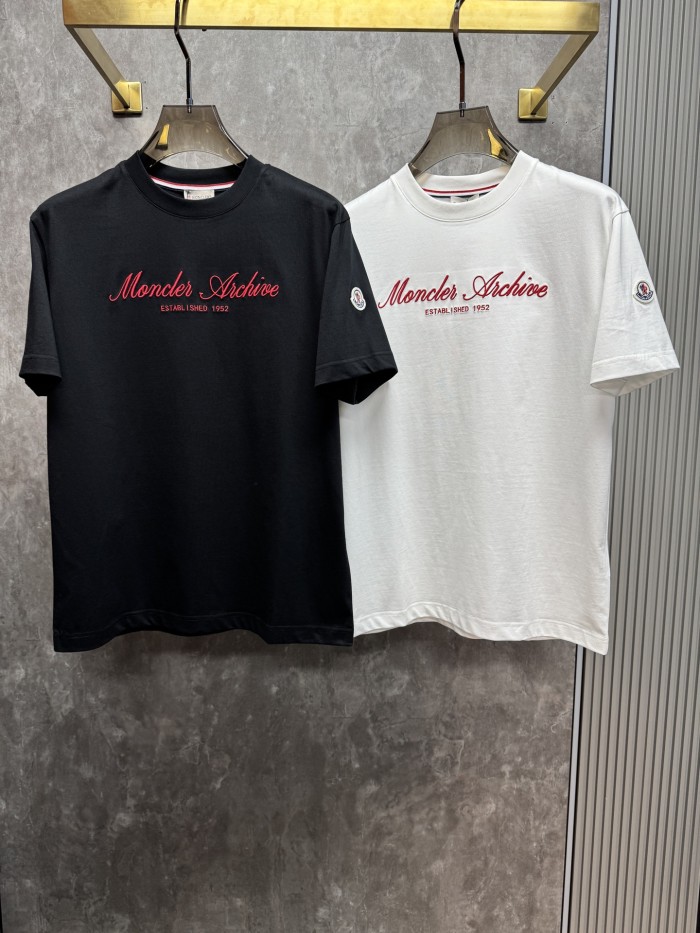 新色登場☆ 2026 モンクレール 新作 半袖Tシャツ スーパーコピー 2色