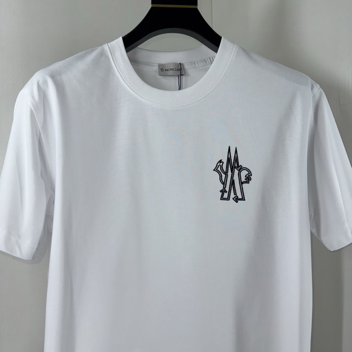 超希少！2026 モンクレール 新作 半袖Tシャツ コピー