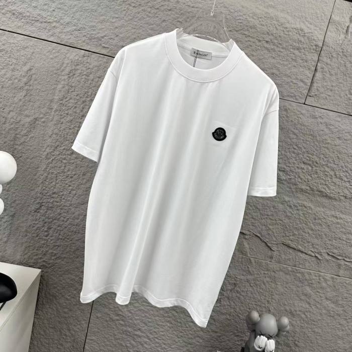 お洒落 2026 モンクレール 新作 半袖Tシャツ 偽物
