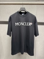 超希少！2026 モンクレール 新作 半袖Tシャツ 偽物